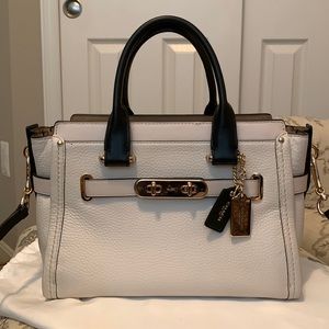 Coach Swagger 27 Satchel